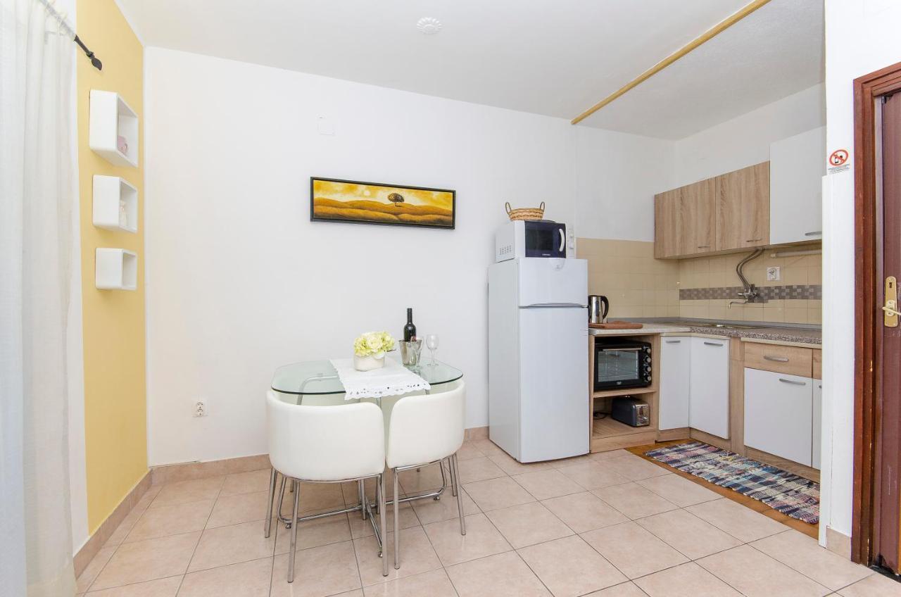 Apartments Derado 수페타르 외부 사진